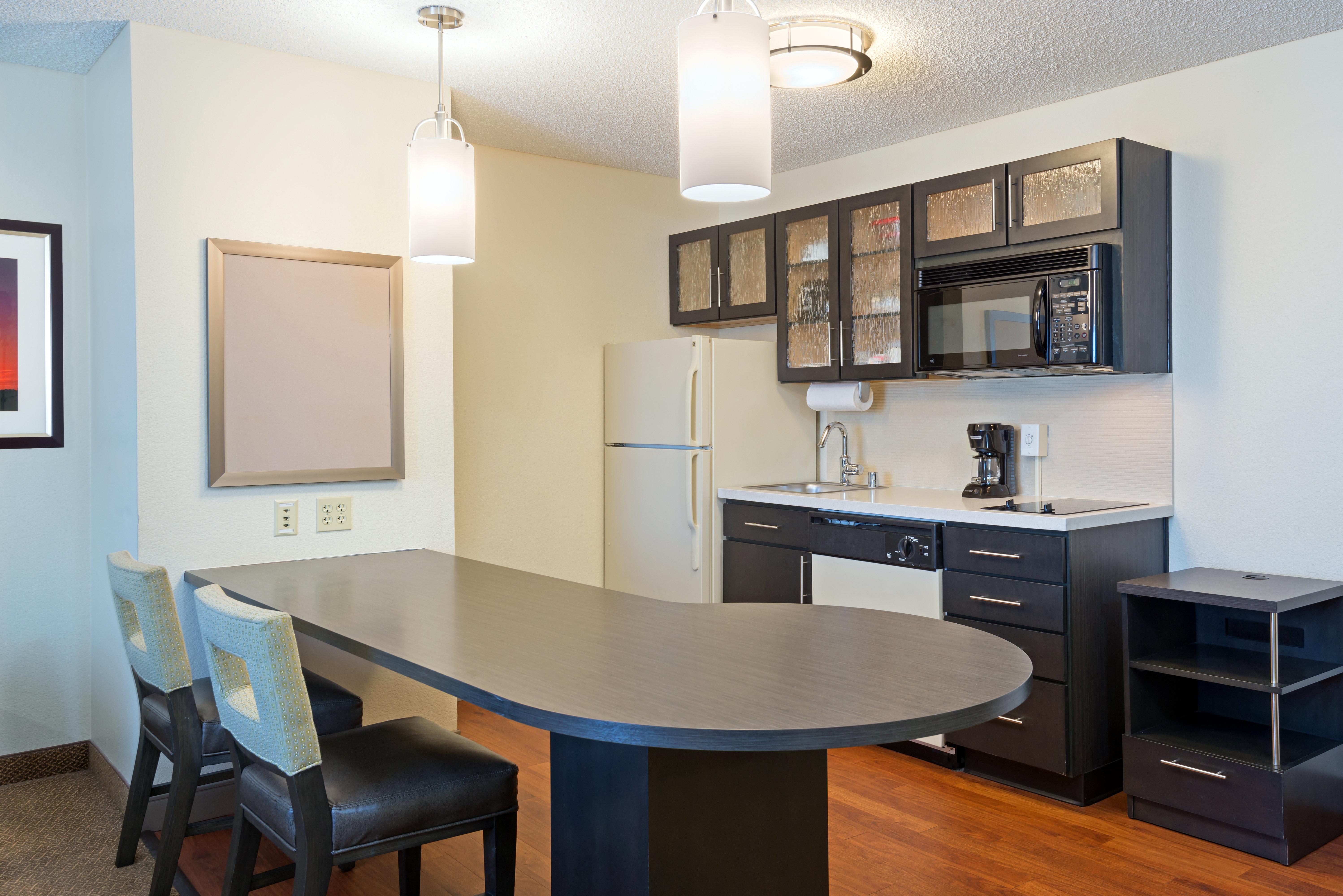 Mainstay Suites- Kansas City Overland Park Exterior photo